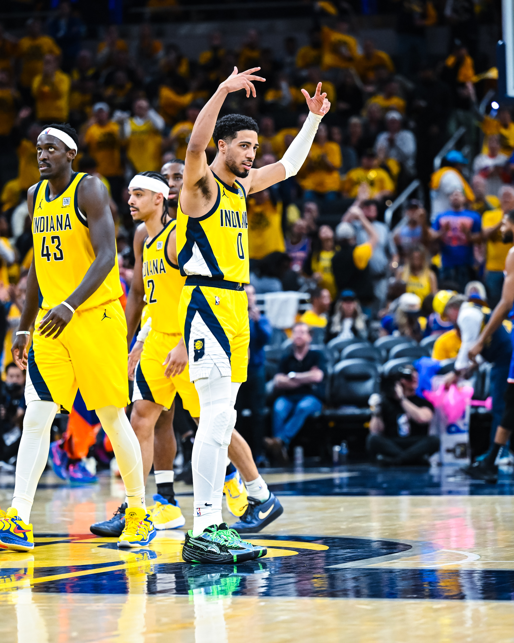 清晨纽约尼克斯备战NBA总决赛,完成体检细节曝光,管理层满意,团队化学反应显著的简单介绍 清晨纽约尼克斯备战NBA总决赛,完成体检细节曝光,管理层满意,团队化学反应显著的简单介绍