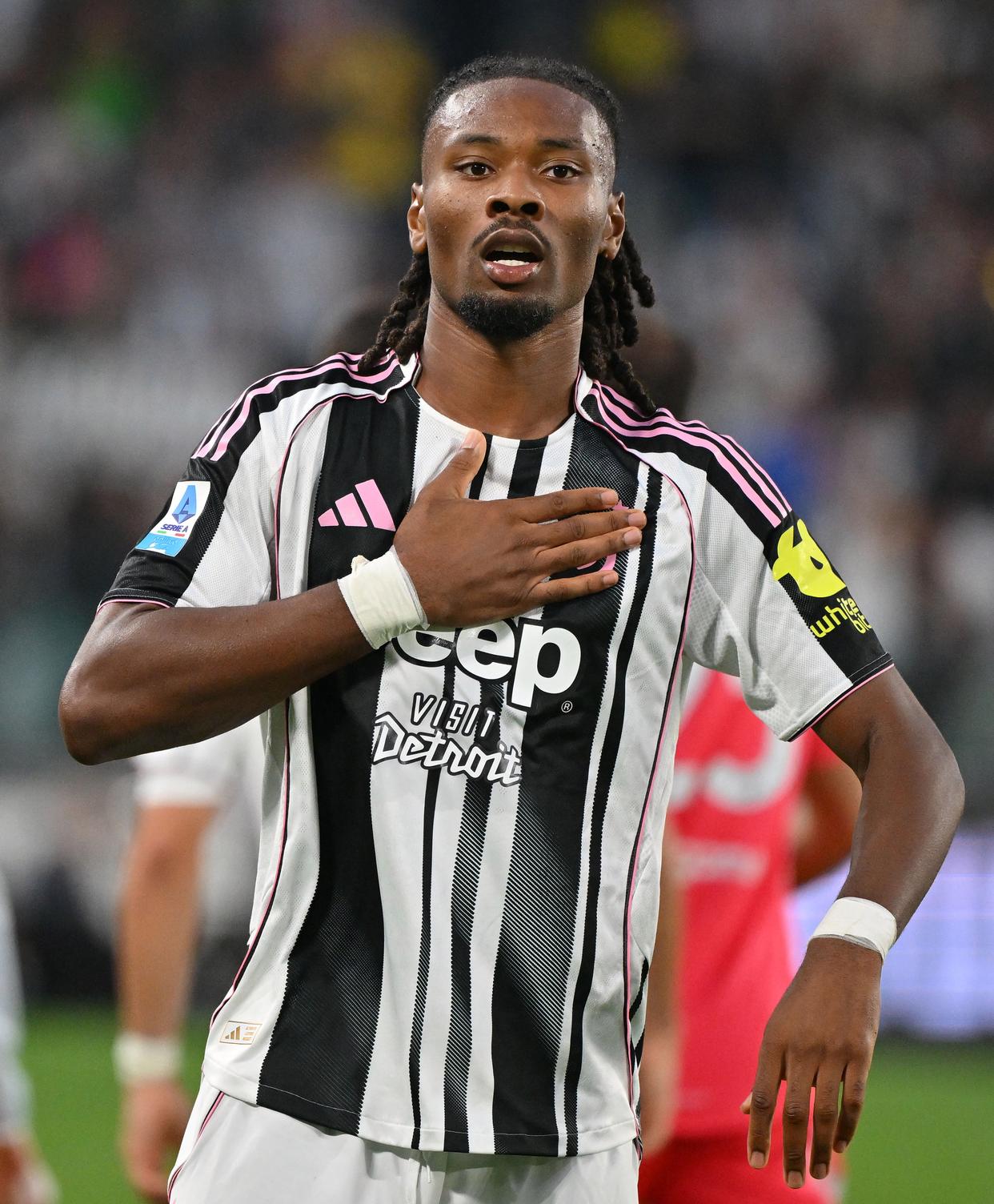 包含赛前体能课后，国际米兰扳平良机备战西甲，更衣室稳定，资深球员宣示担当的词条